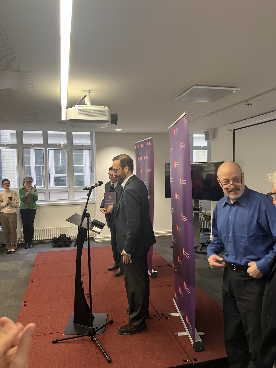 CFM Director <a href="/R2Rsquared/">Ricardo Reis</a> congratulates LSE academic Philippe Aghion, at breakfast reception, for jointly winning the Nobel Prize for Economic Sciences with Joel Mokyr and Peter Howitt