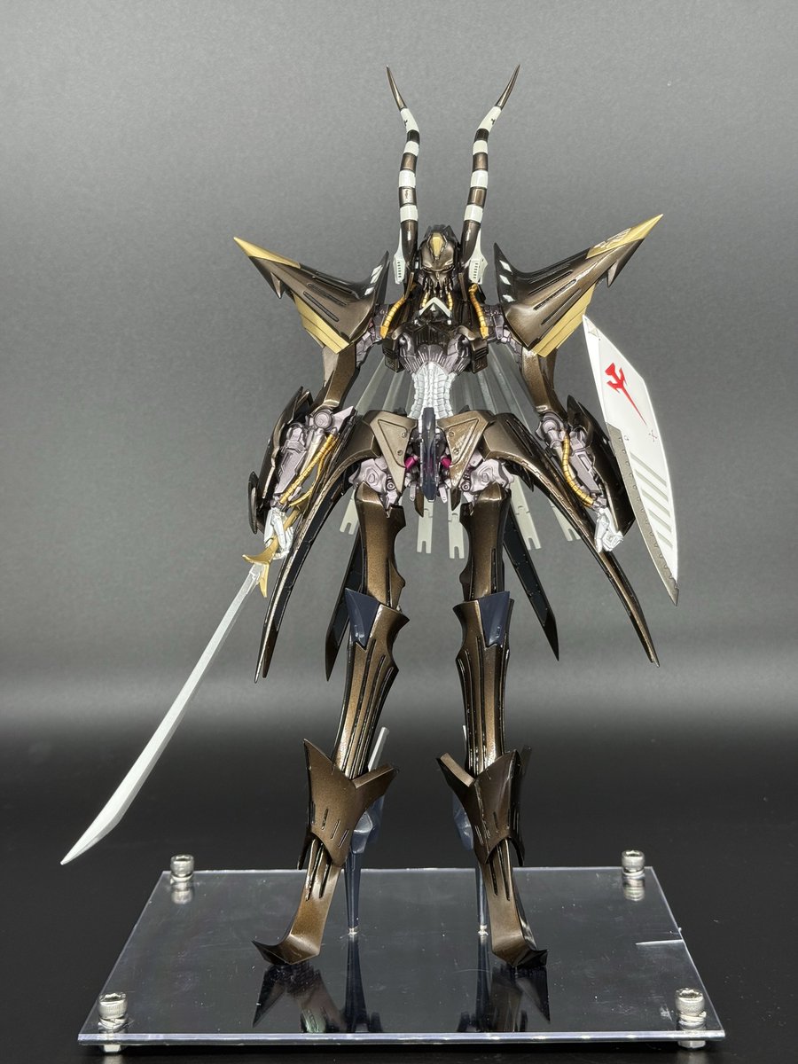 ThorSchnee's tweet image. VOLKS 1/100SAV
Phantom-MDORA-完成
#FSS_jp 

破損パーツは後日請求するか……
今回も光沢で仕上げました