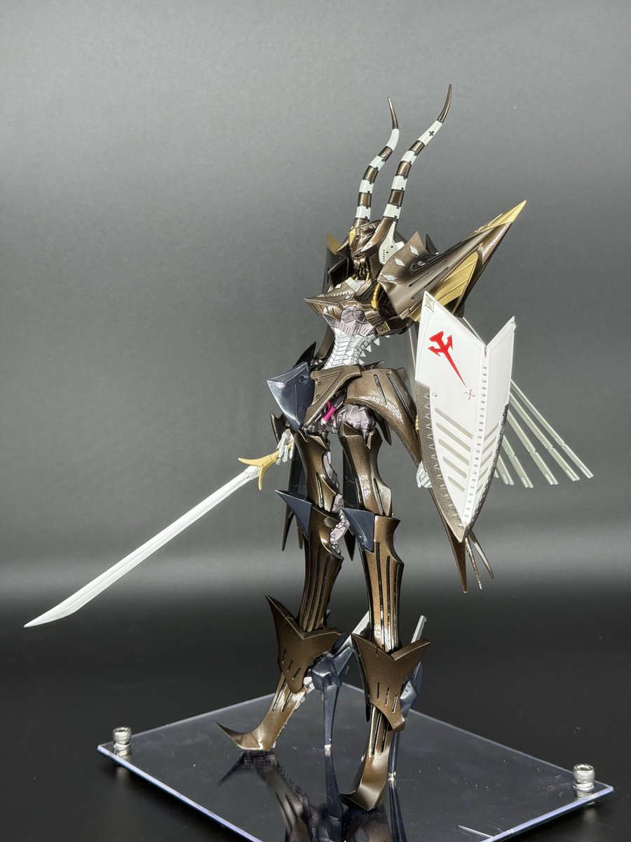 ThorSchnee's tweet image. VOLKS 1/100SAV
Phantom-MDORA-完成
#FSS_jp 

破損パーツは後日請求するか……
今回も光沢で仕上げました