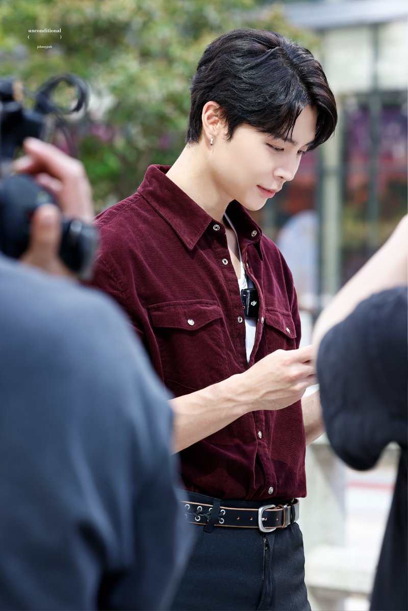 unconditionalJS's tweet image. 250915
#쟈니 #JOHNNY
#영호 #ジャニー
#NCT #NCT127
#쟌소리 #JOHNNYSAYS