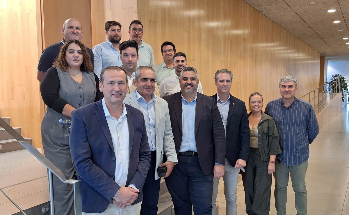 PSOEdipmlg's tweet photo. 🗣️ El alcalde de #Mollina @EugenioSevillan ha intervenido hoy en la Tribuna de Alcaldes del pleno de @diputacionMLG para reclamar un reparto de los recursos provinciales justo con los pequeños pueblos 
➕Información 👇

https://t.co/qxrFx6TuKt https://t.co/apQMcOactF