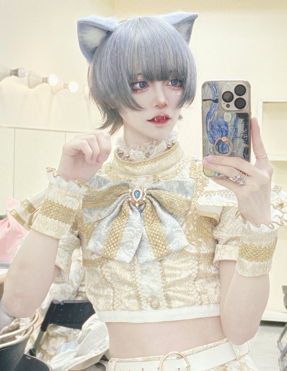 hapi_machina's tweet image. ラーメンが大好きな猫です🐾