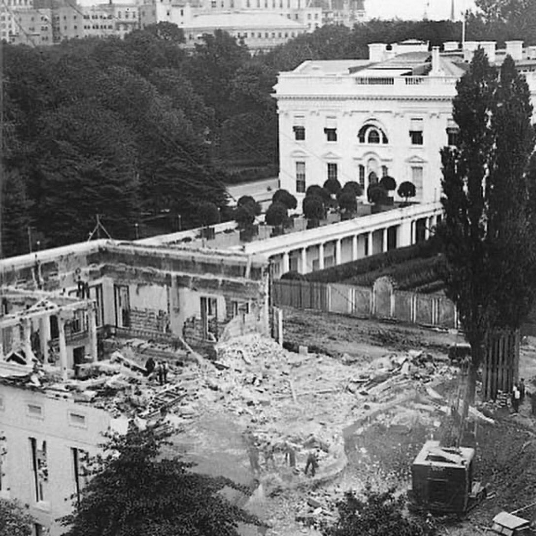Callixtus (@callixtis) on Twitter photo <a href="/ANNELAMOTT/">ANNE LAMOTT</a> I know what you mean. When foreign invader Franklin Delano Roosevelt did this in 1934, it was so painful. <a href="/ANNELAMOTT/">ANNE LAMOTT</a> I know what you mean. When foreign invader Franklin Delano Roosevelt did this in 1934, it was so painful.