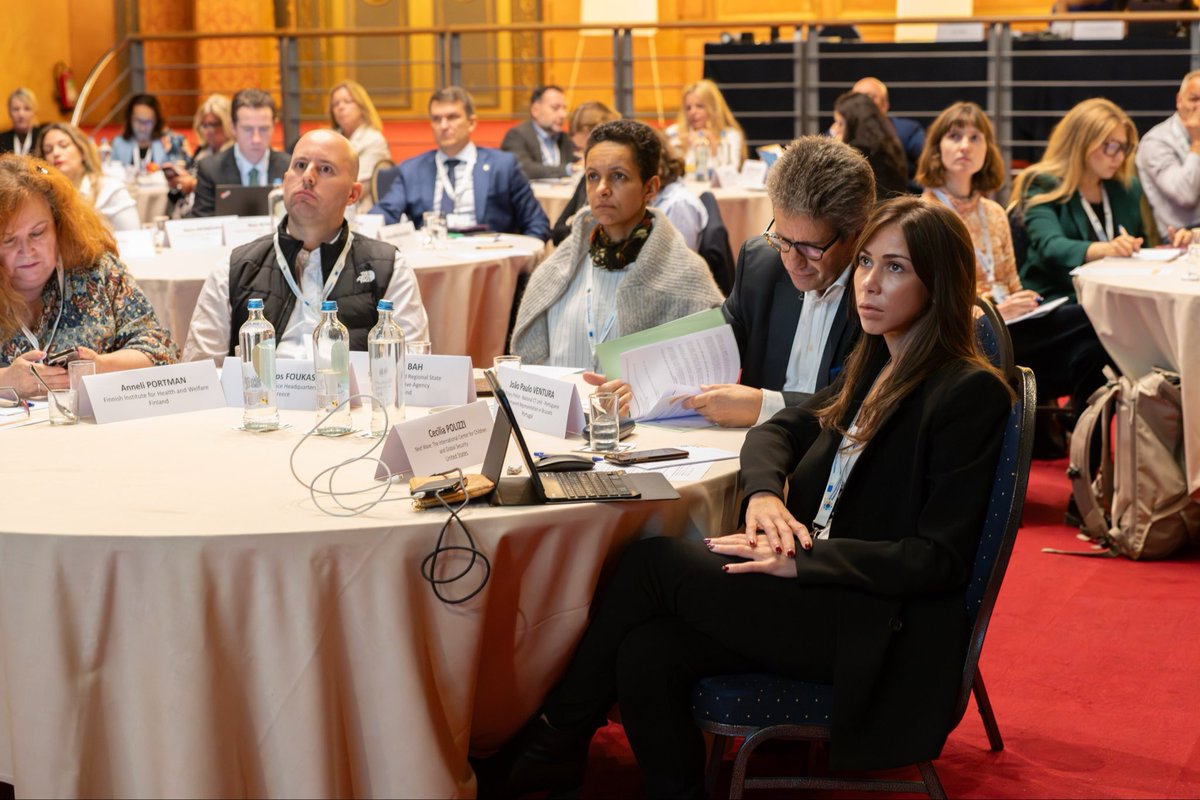 NextWaveIntl's tweet image. Our CEO @_CeciliaPolizzi at the @EUPreventionHub Event on Preventing Radicalisation Among Minors. Our research informs policy &amp;amp; practice:

1️⃣ Lone Wolf &amp;amp; Youth sl1nk.com/FPJwb
2️⃣ Education &amp;amp; Family l1nq.com/jaJMm 
3️⃣ Online ecosystems l1nq.com/IHDD5