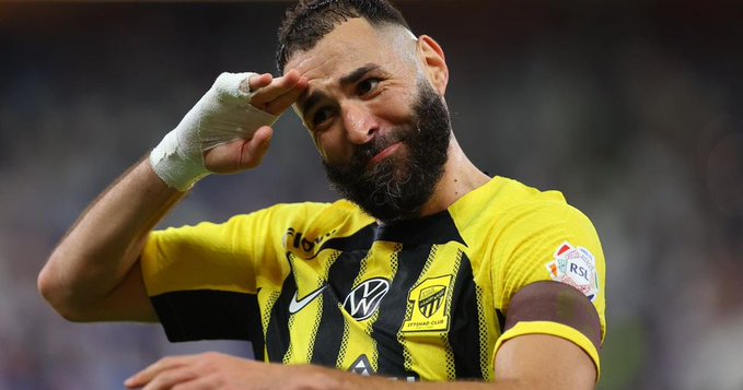 سجّل كريم بنزيما منذ انضمامه إلى الاتحاد في صيف 2023،، 5 أهداف أمام الهلال ليكون أكثر فريق هزّ شباكه بالتساوي مع الوحدة والأخدود، كما أحرز 4 أهداف في آخر 3 مباريات له، مؤكّدًا عودته للتألق التهديفي. 