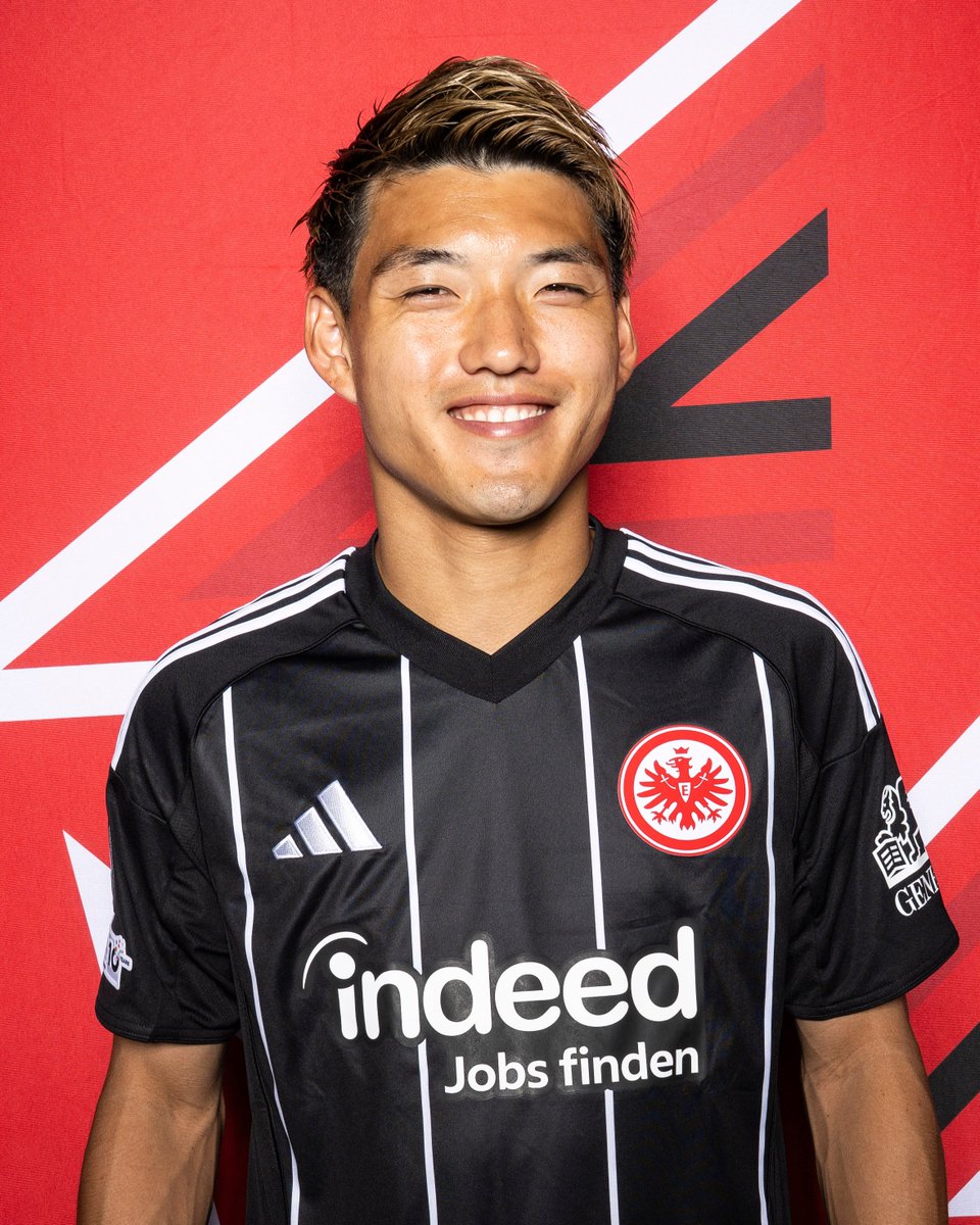 UEFA チャンピオンズリーグ Tシャツ　リヴァプール フランクフルト 🆚 リヴァプール 😁 #UCL