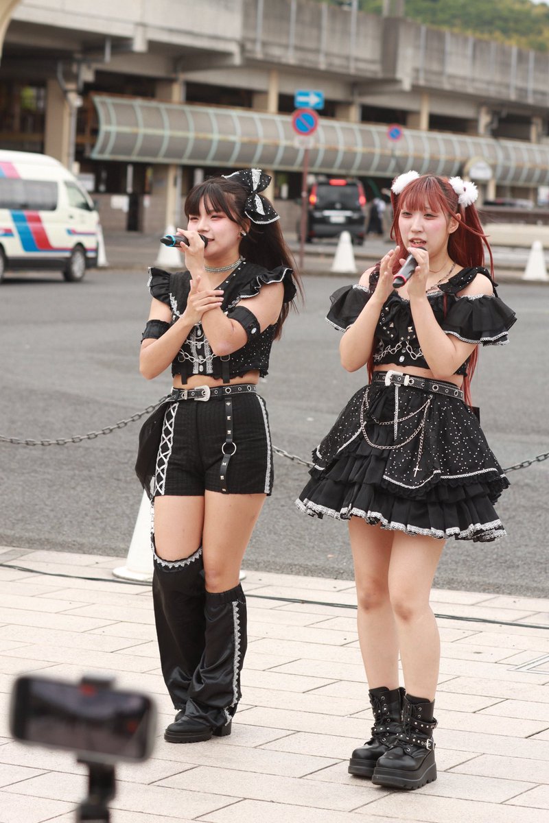 2025年10月19日(日曜日)
さかいで楽市楽座
坂出駅前ハナミズキ広場
ゐ虎､さん