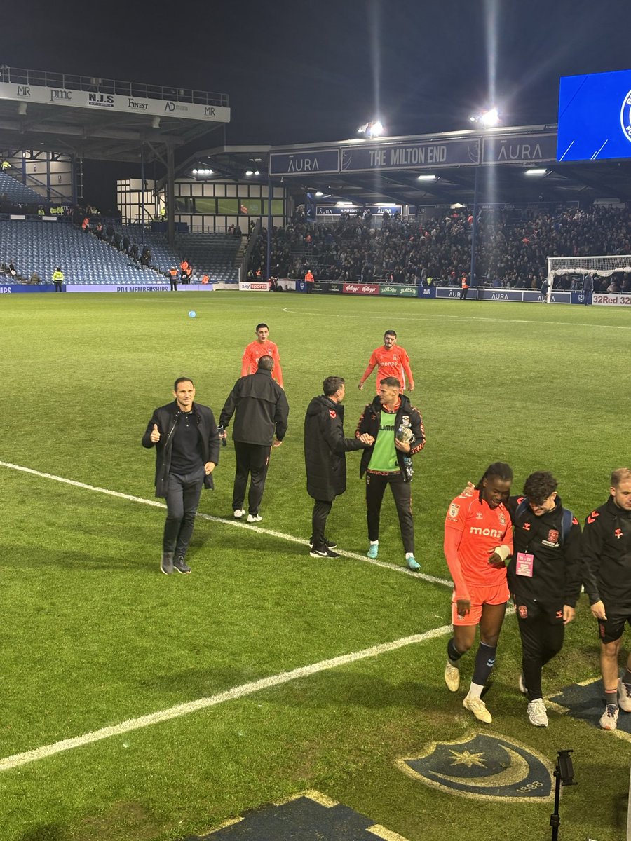 CFC_SCB's tweet image. A thumbs up and smile from Super Frank 💙