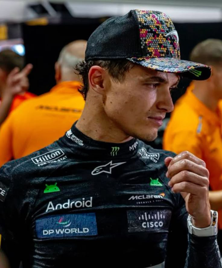 ً (@hourlyfrando) on Twitter photo 