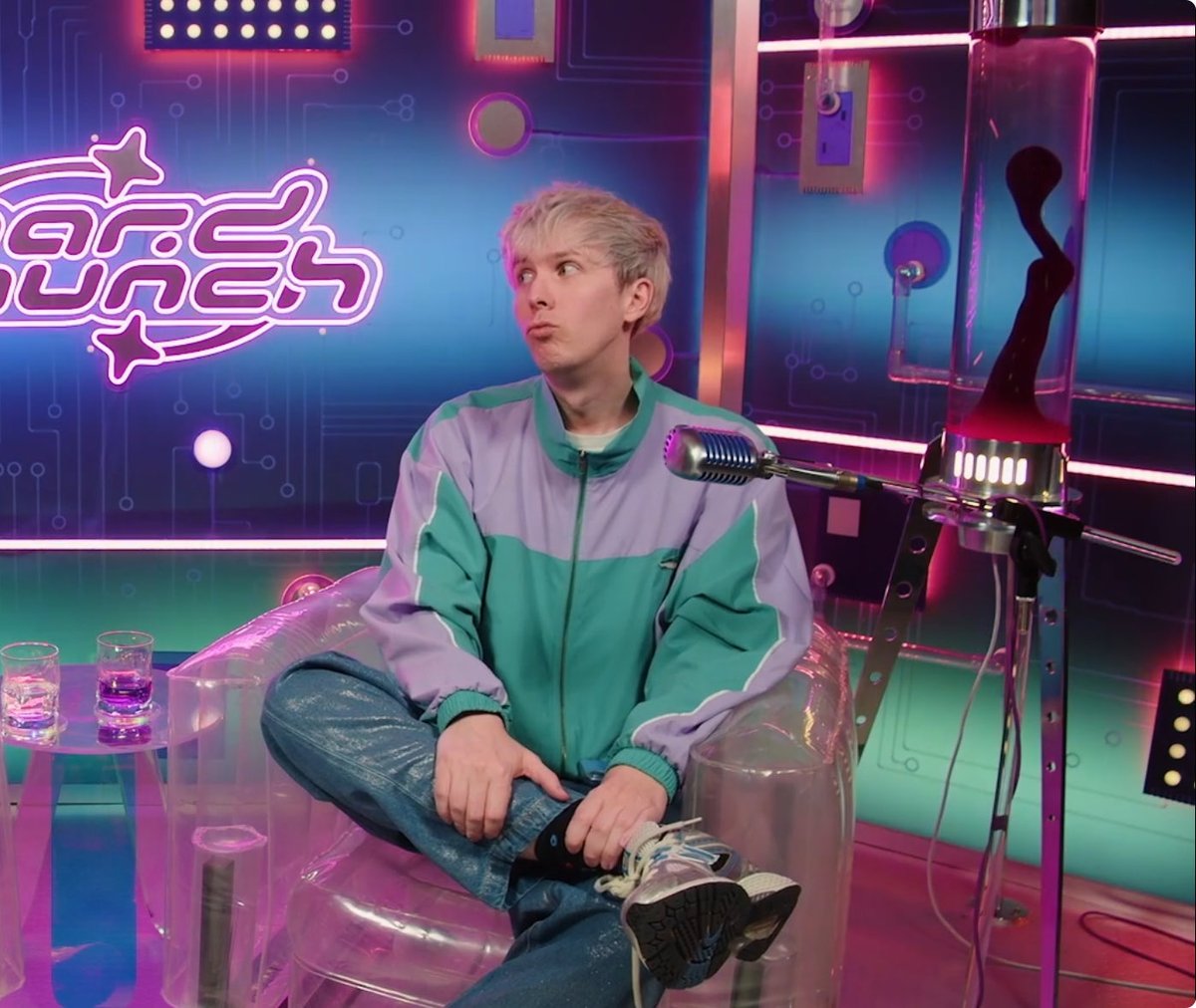 djdapb's tweet image. im going to put him in my pocket with the rocks i pick up off the ground