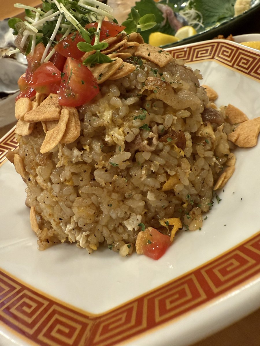 神楽坂本多横丁 エルビス
串揚げ居酒屋
牡蠣もあるし充実した料理はどれも美味い！