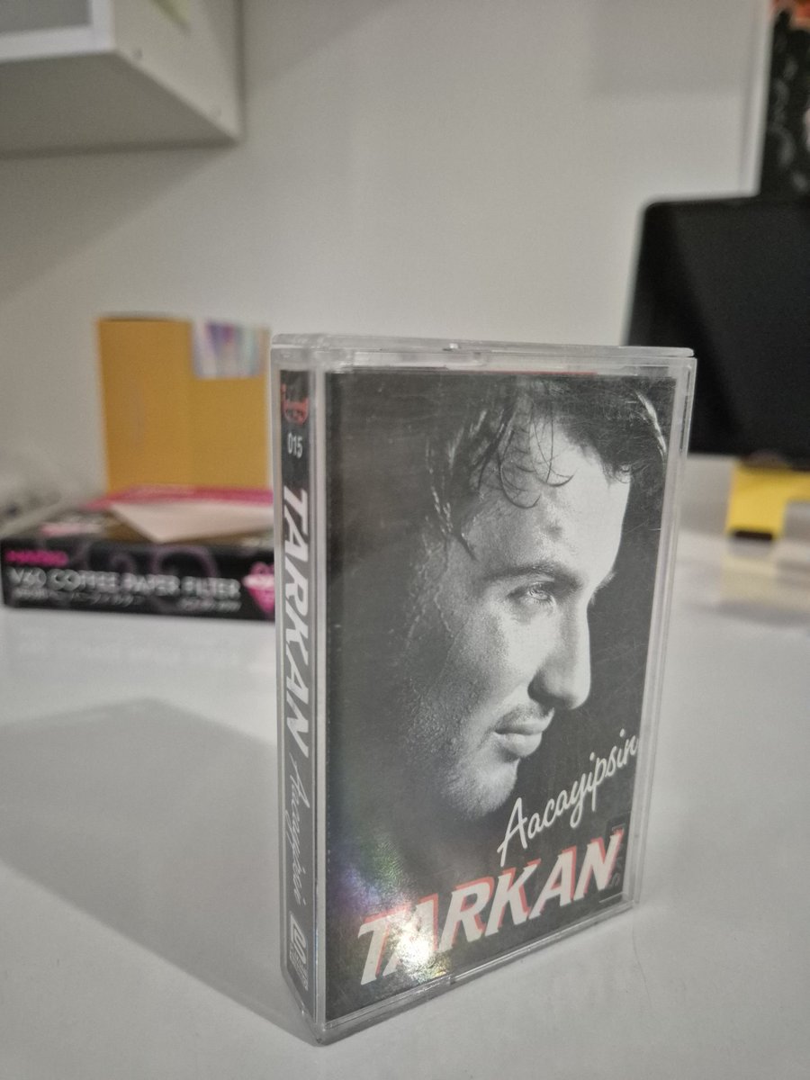 Tarkan fan club üyesiyim an itibarıyla.