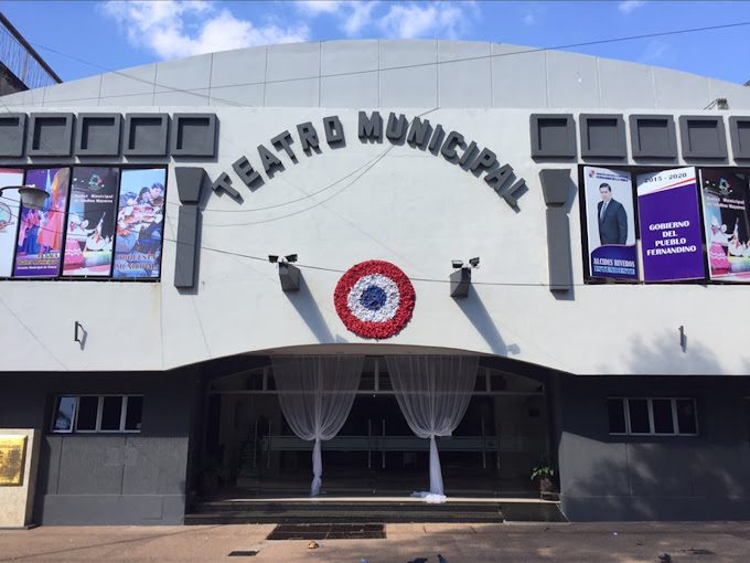 ⏳En 🇵🇾 Paraguay hay lugares donde el tiempo parece parece haberse detenido…

🎭 Teatros con aplausos en la oscuridad, 🏰 mansiones con secretos y ⚔️ campos de batalla que aún resuenan.

📖 Algunas historias nunca terminan, solo cambian de forma.

▶️ youtu.be/PwhG-PPdoaA