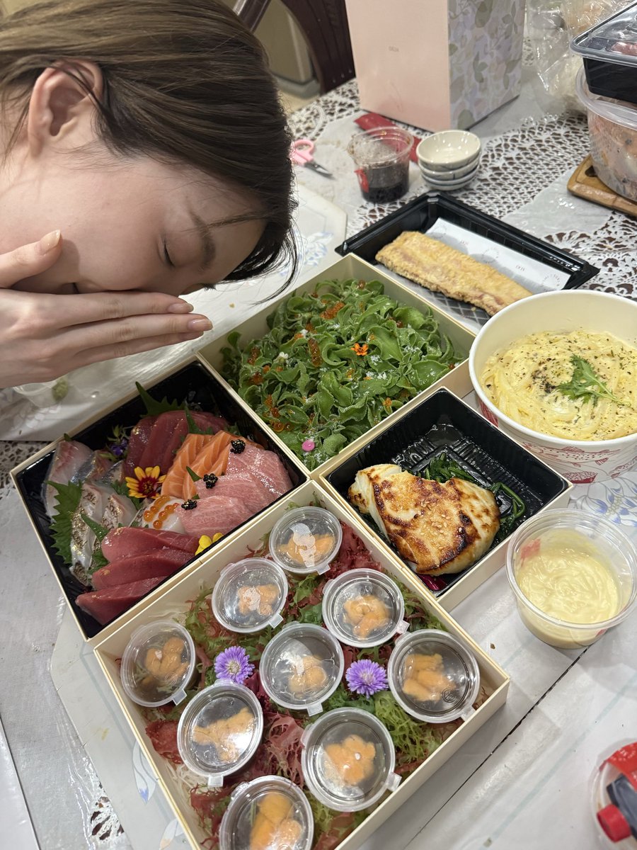 ormmormm's tweet photo. Sushi Seki everyday fr (from Papa's birthday)

SEKI HONEYMOON X LINGORM #SEKIHoneymoonWithLingOrm https://t.co/dxDDAje2FH