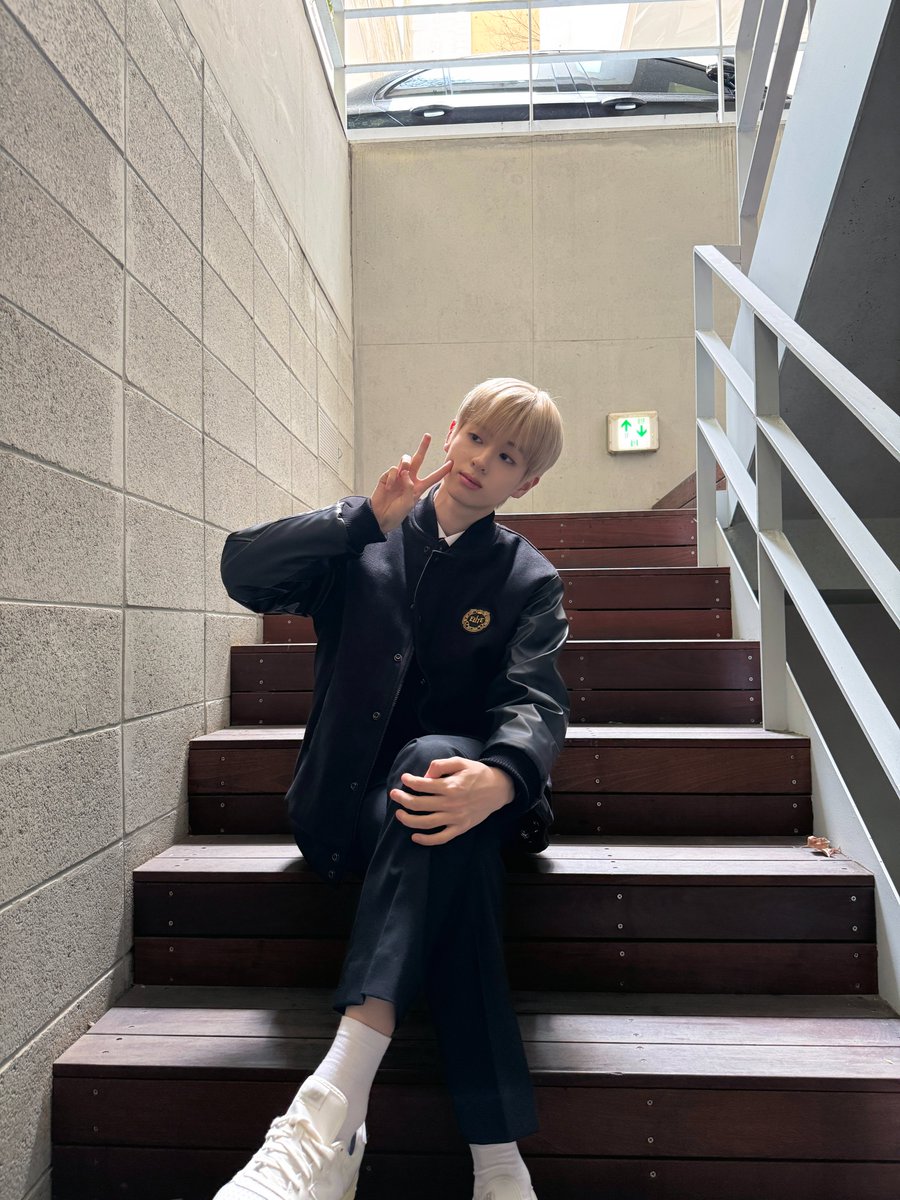 officialTheWind's tweet photo. [🎂] HAPPY DAY

2025.10.25
𝐇𝐀𝐏𝐏𝐘 𝐇𝐘𝐎𝐔𝐍𝐉𝐎𝐎𝐍 𝐃𝐀𝐘🎉

더윈드의 귀여운 막내🤗
현준이의 생일을 축하합니다🩵

#더윈드 #THEWIND #The_Wind 
#장현준 #JANGHYOUNJOON
#HAPPY_HYOUNJOON_DAY https://t.co/ZNLUTZmSup