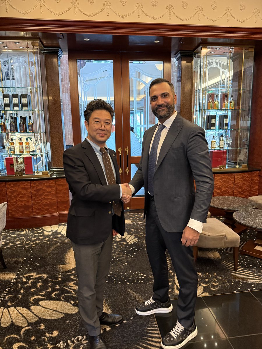 Kash_Shaikh's tweet photo. With another great @BaseballUnited partner in Japan - ISONO! ๐ฏ๐ตโพ๏ธ
Isono is one of Japanโs oldest and most trusted baseball equipment manufacturers. They will be providing helmets, bats, and custom gloves for our league. ๐๐ https://t.co/tcBluG0GnL