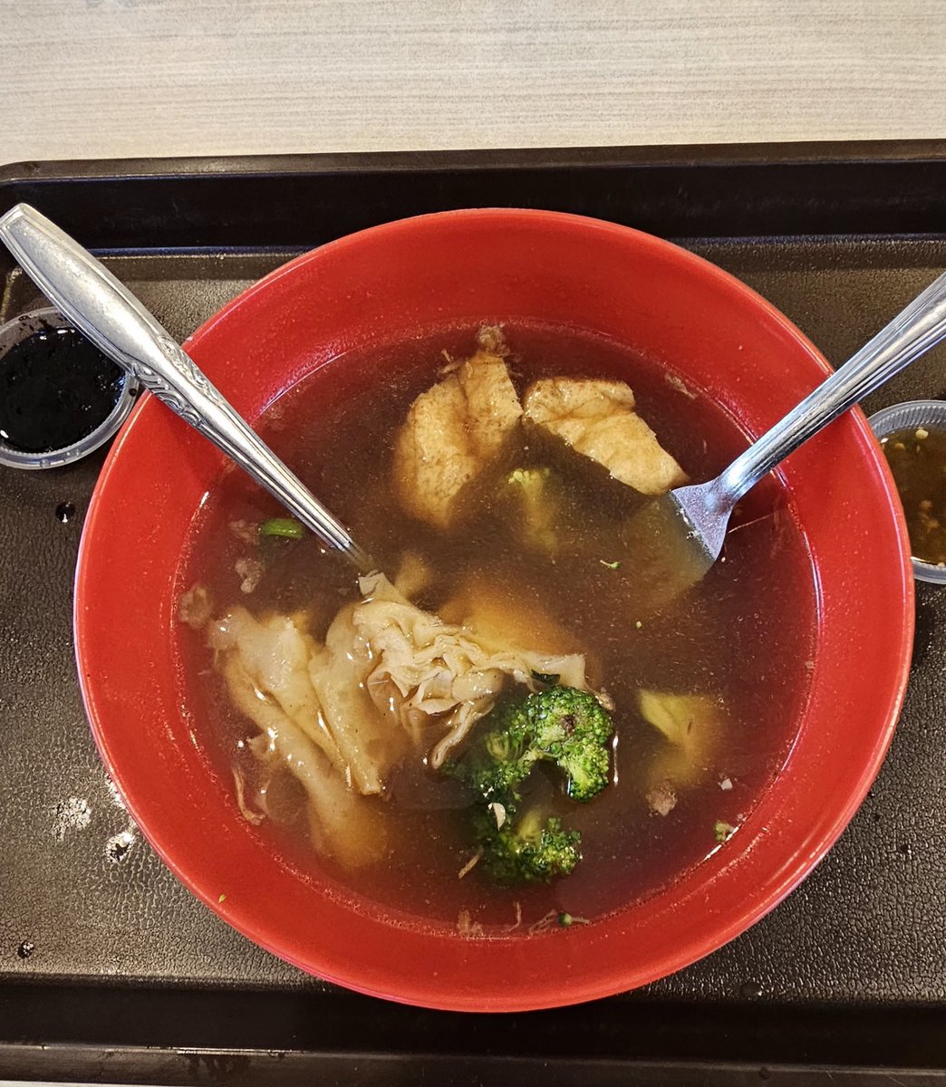 Harga di RnR Tapah (Arah Selatan) melampau sampai kerat leher!
Mohon <a href="/KPDNKK/">KPDNKK</a> <a href="/plus2u/">PLUS Malaysia Berhad</a> dan YB <a href="/anthonyloke/">Loke Siew Fook</a> segera pantau dan ambil tindakan.
Jangan biar pengguna lebuh raya terus jadi mangsa harga tak masuk akal di RnR. Lagi pun gerai2 kat situ takde papan harga.
#fypシ #fypage