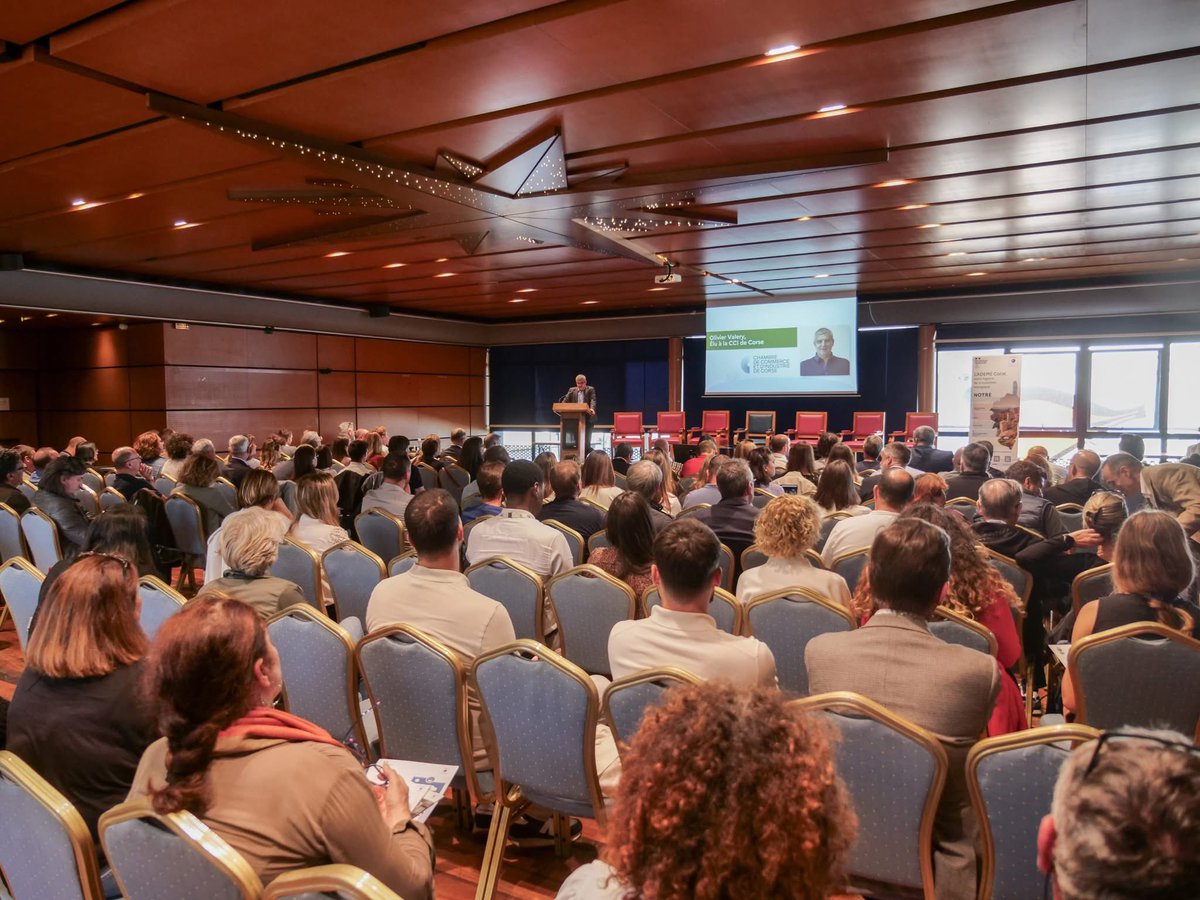Aujourd'hui, l'ADEME en présence de la Direction du Développement Economique de la CAPA est  allée à la rencontre des entreprises du #PaysAjaccien pour les accompagner dans la transition écologique et gagner ainsi en compétitivité !