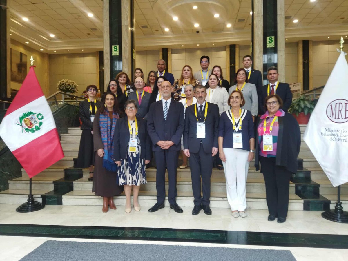 Saysap22's tweet image. En Lima, Perú,  XXVII Reunión del Consejo Intergubernamental de la Red de  Archivos Diplomáticos Iberoamericanos. 

#ArchivosUnidos comprometidos con la preservación y difusión del #PatrimonioDocumental de la diplomacia de nuestros pueblos.

#EmpoderarLosArchivos
#Cuba