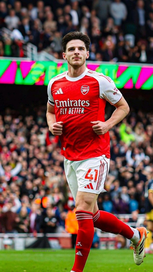 DIyokho7's tweet image. Declan rice is a similar player to Kevin debruyne but a more defensive profile