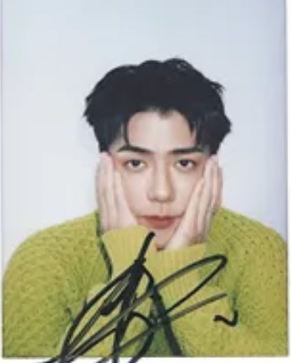 Ohsehunbar's tweet image. Sales/Revenue of Oh Sehun's L'OFFICIEL Magazine in 2025

1 minute: 164,895 copies sold, generating sales revenue of RMB 10,718,175.
1 hour: 191,319 copies sold, generating sales revenue of RMB 12,435,735.
24 hours: 214,794 copies sold, generating total revenue of RMB 13,961,610.…