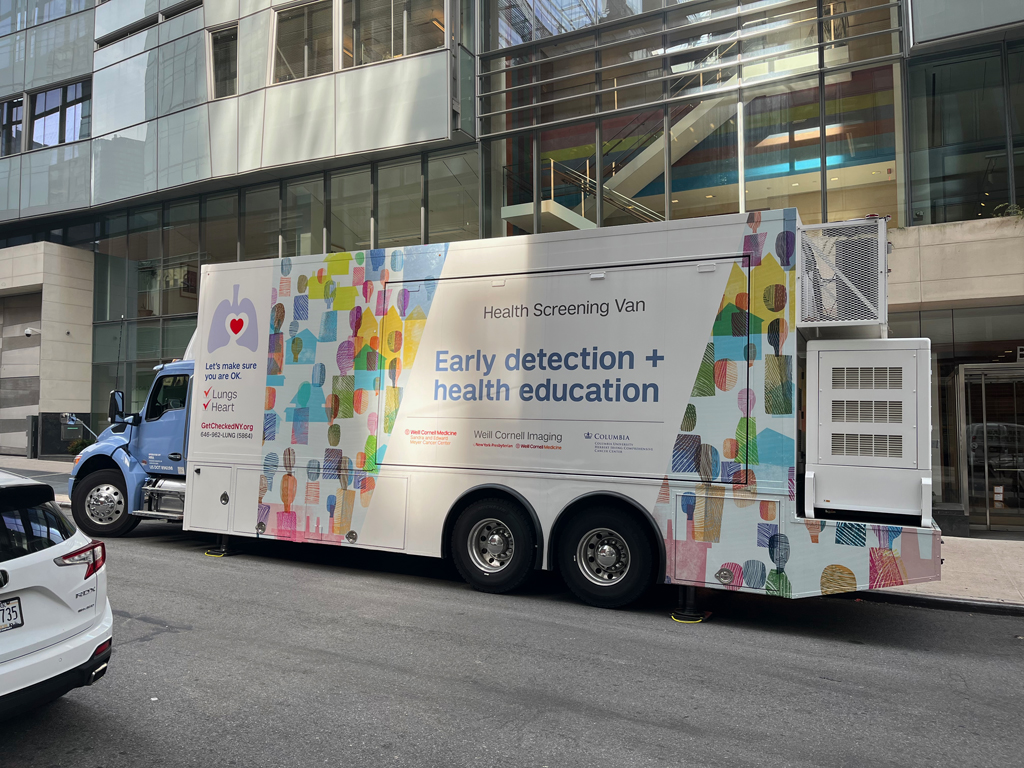 Theispot's tweet image. Jing Jing Tsong's stock illustration was licensed to wrap around a health screening van for @WeillCornell

Check out Jing's stock collection for 1400+ ready-to-license images for your next project: theispot.com/stock/jjtsong

#healthscreening #medicalillustration