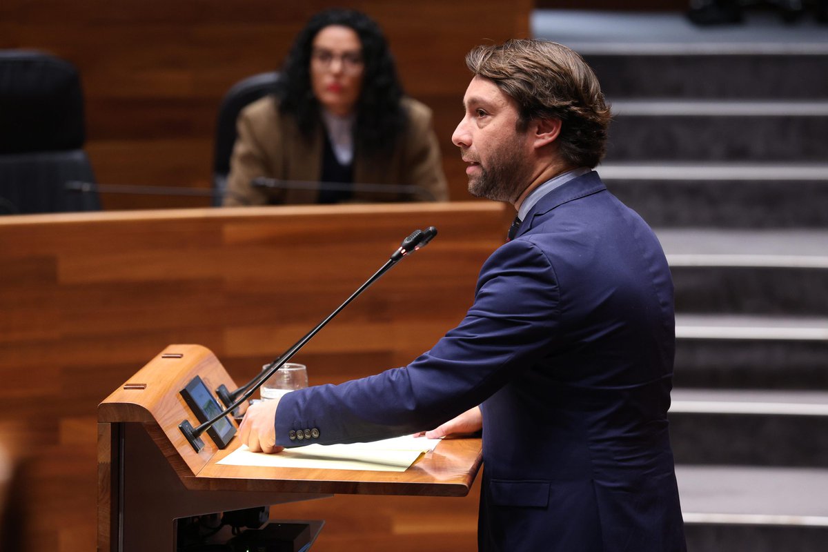 Por una Universidad Laboral que sea Patrimonio Mundial de la <a href="/UNESCO_es/">UNESCO en español 🏛️#Educación #Ciencia #Cultura</a>.

La <a href="/JuntaAsturias/">Junta General del Principado de Asturias</a> ha aprobado la iniciativa del <a href="/GPPAsturias/">Grupo Parlamentario Popular de Asturias</a> en apoyo a su candidatura.

❤️🤍