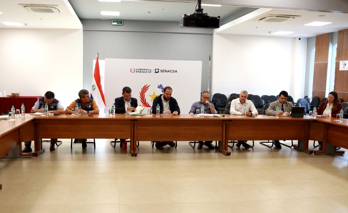 arp_py's tweet image. DESTACAN LA IMPORTANCIA DEL FORTALECIMIENTO DEL CONTROL DE TRÁNSITO DE GANADO
Representantes de COLCAT-ARP y del SENACSA se reunieron para tratar la operatividad y gestión en los puestos, y renovar acuerdos de cooperación.
👉acortar.link/zSq3Ry