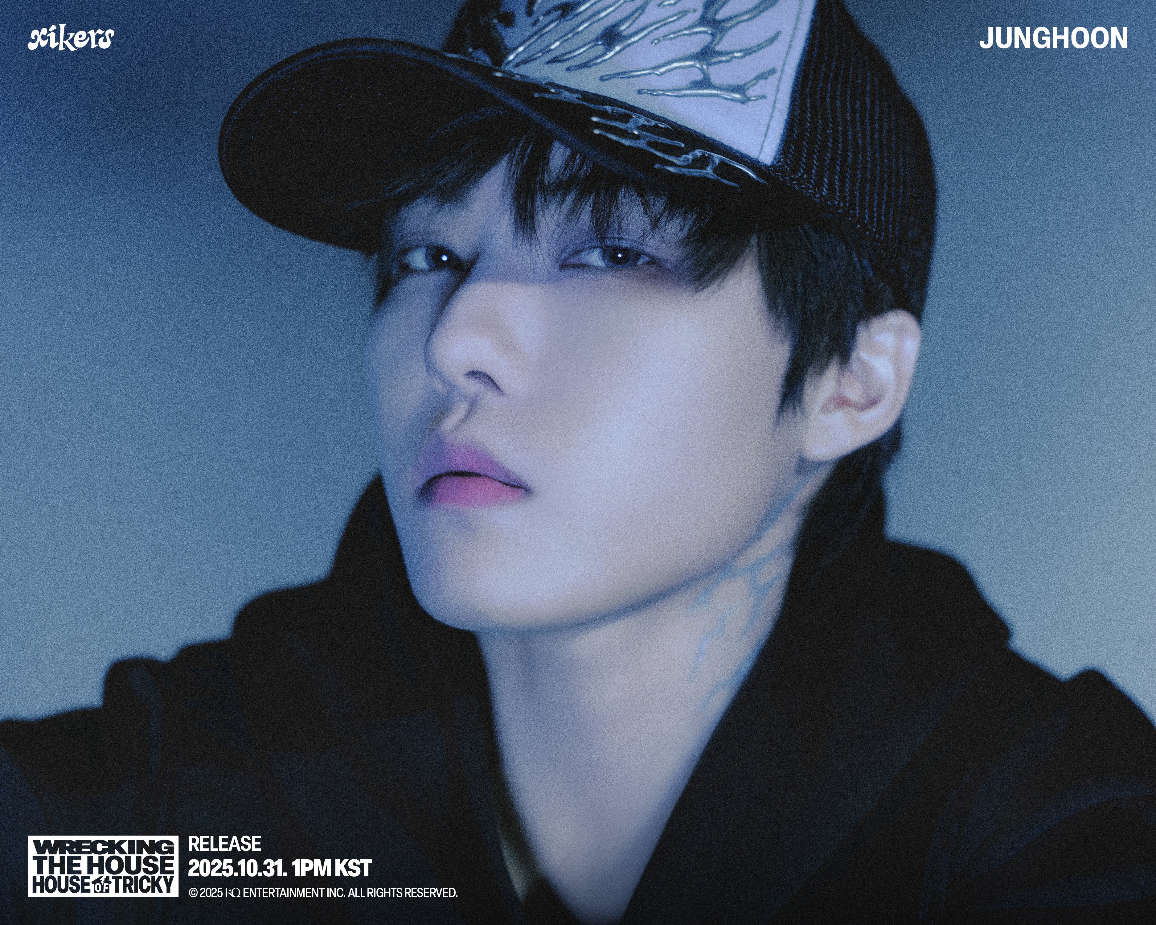 올블랙 스타일링으로 반응 좋은 남돌 컨포 | 인스티즈