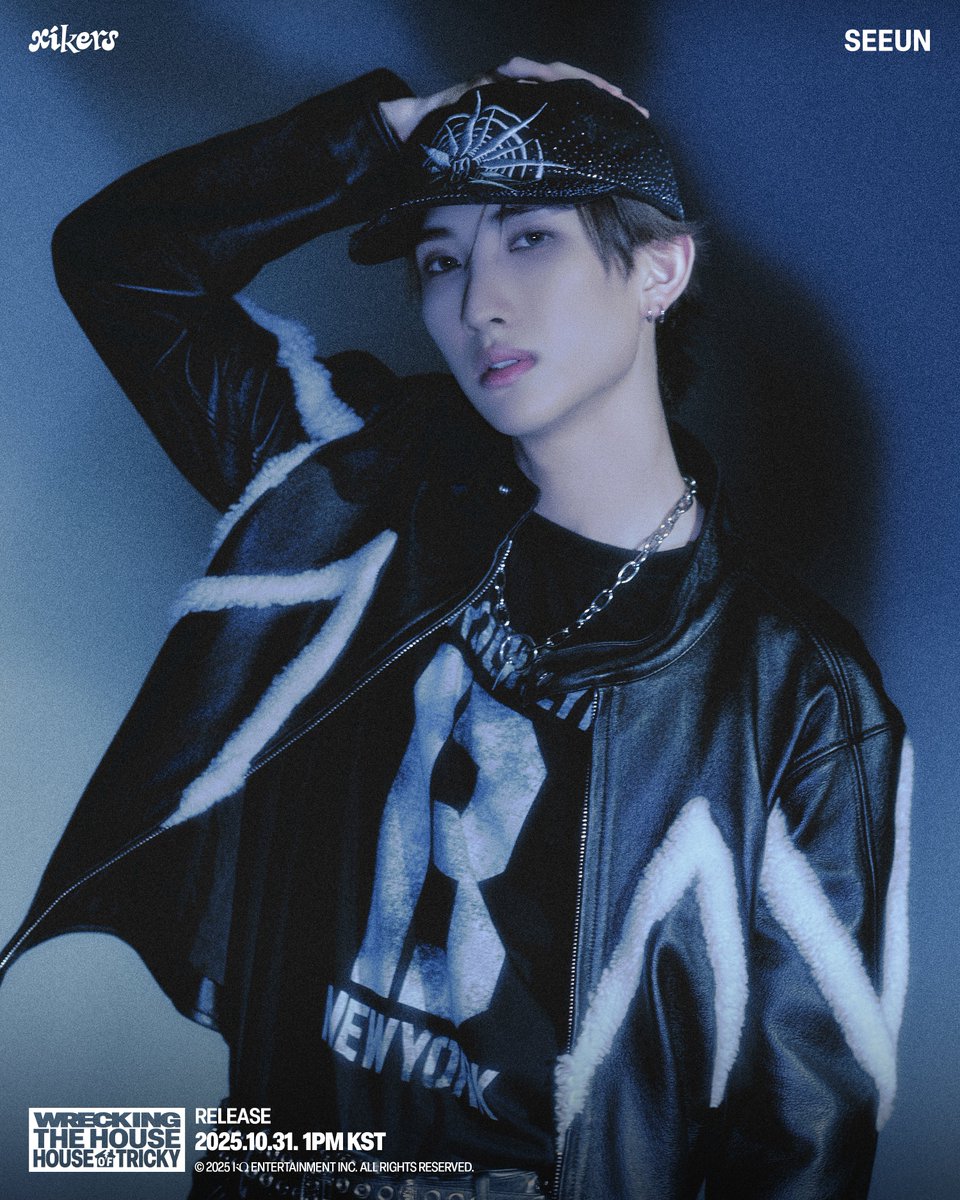 QWER サイン入りチェキ 사인이 들어간 체키 QWER サイン入りチェキ 사인이 들어간 체키 QWER サイン入りチェキ