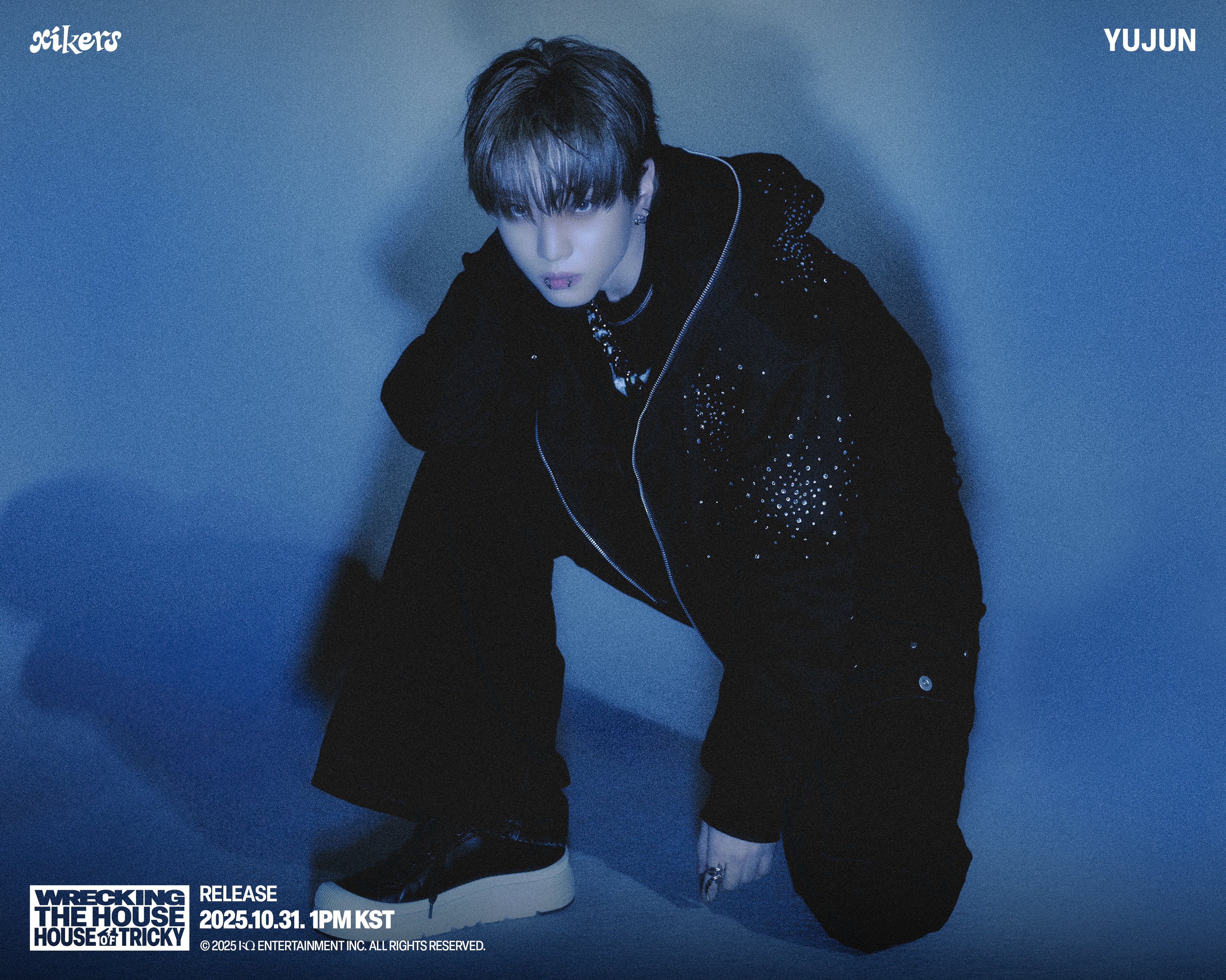 올블랙 스타일링으로 반응 좋은 남돌 컨포 | 인스티즈