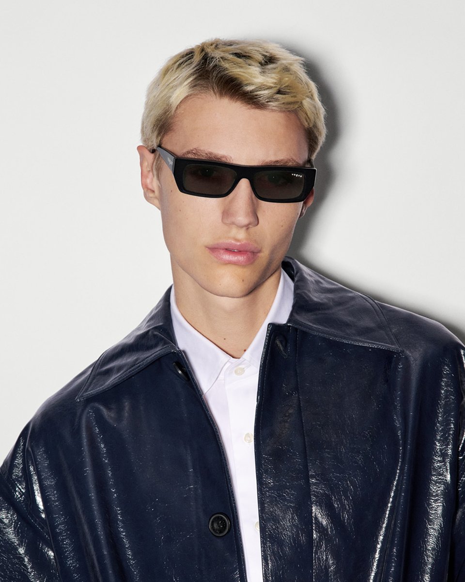 Wear your style boldly 😎 Find the perfect frames at Vogue Eyewear.