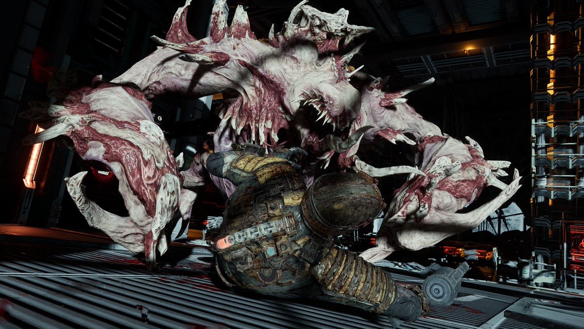 scaryseinfeld's tweet photo. Playing Dead Space and this mf popped out of the wall and my 4yo says “is that a cockroach?😳🫵🏼” https://t.co/AjxJWhUB7y