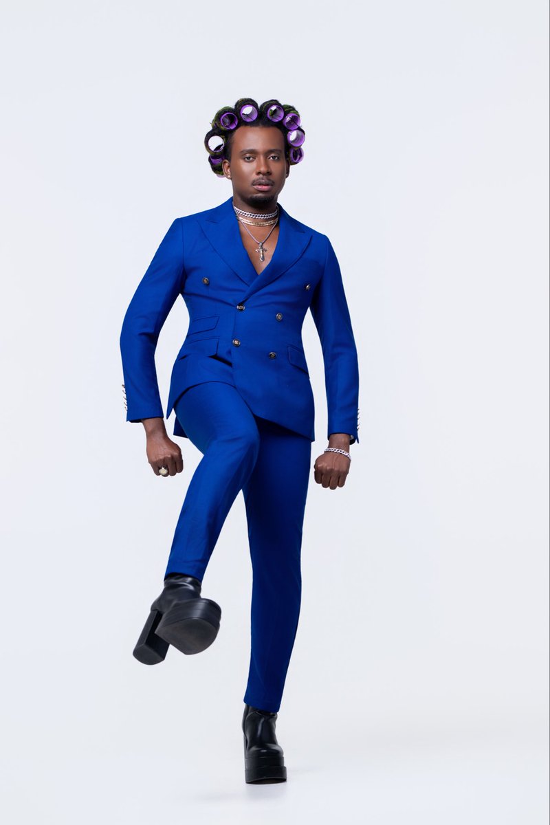 ClintsPavelus's tweet photo. I’m Beneficial, I’ve been Official. 

Styled by : @patizanmarketing 
Hair: @darbalthazarmua 
Makeup: @plushbeauty_ 
Photos : @maybelinephotography 
BTS : @bagetconsulting 
📍: @pixcitystudio 

My debut Album Surprise out now 💿

#Surprise #Clints #Album #Lavikout #Imstillinlove https://t.co/Xmj9IqL3pn
