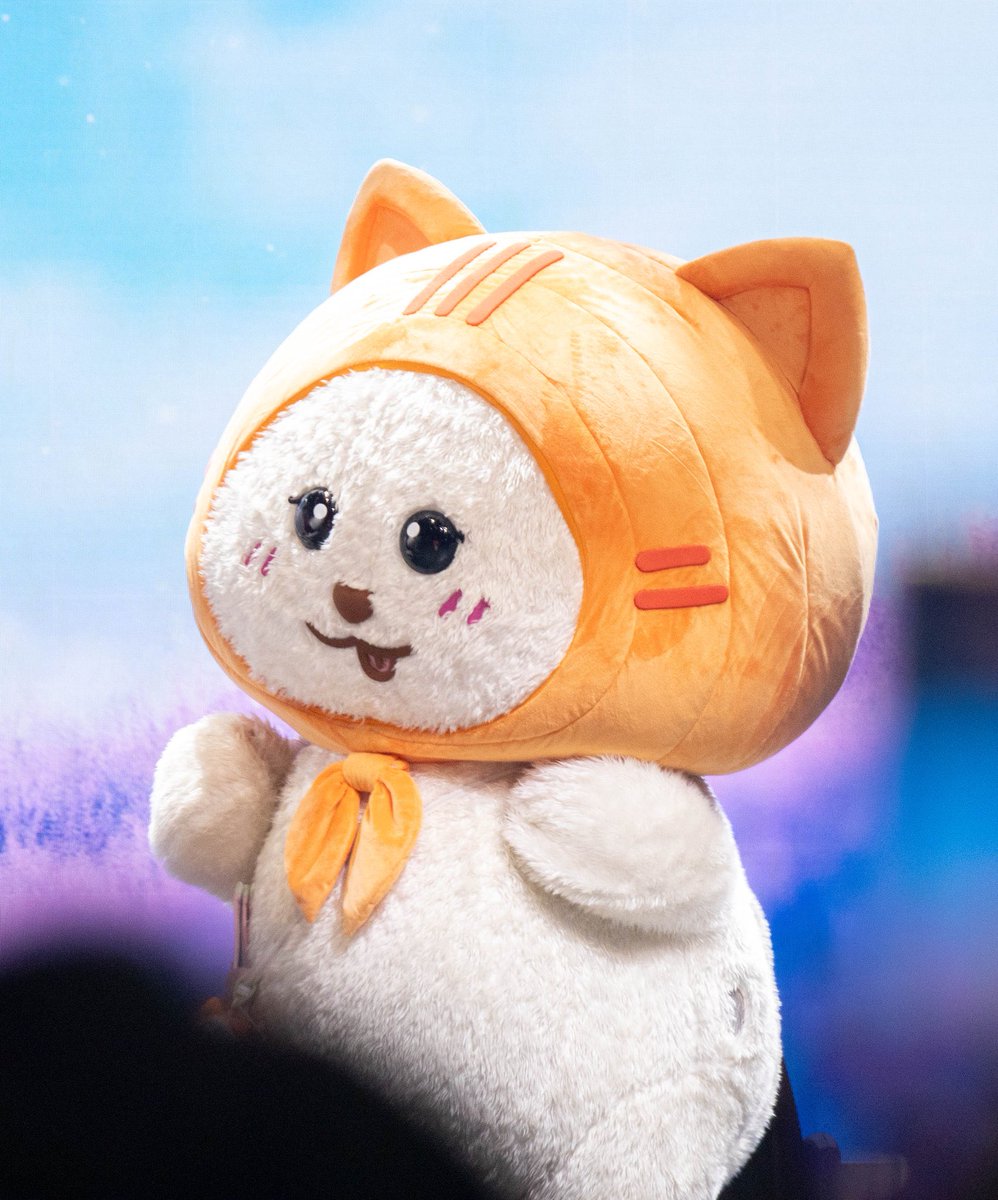 BoYoong_ML's tweet image. เด็กนี่เติบโตมาแบบนี้แหละค่ะ มี๊มะมี๊เขาเลี้ยงมาอย่างดีจริงๆ ไออ้วมตาแป๋ว ขี้อ้อน ใจดี แต่ไม่อ่อนแอของยายยาย
#MilkLove #มิ้ลค์เลิฟ
#MUVMUV
