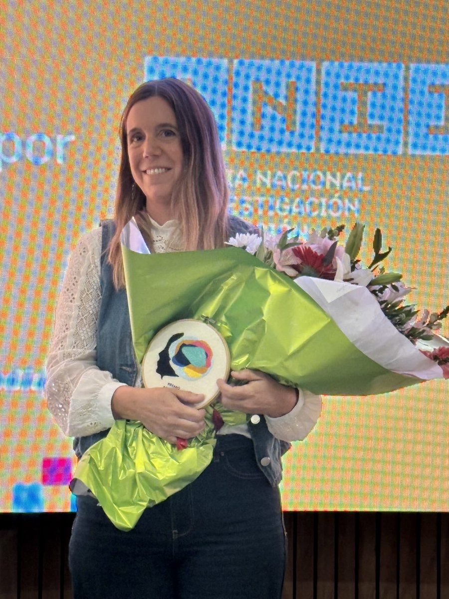 Ayer tuve el honor de recibir el Premio Ada Byron a la mujer tecnóloga y científica en Uruguay otorgado por la <a href="/UCUoficial/">Universidad Católica</a> 
Es una alegría y también una gran oportunidad para visibilizar a tantas mujeres que hacen ciencia con compromiso, calidad e impacto.