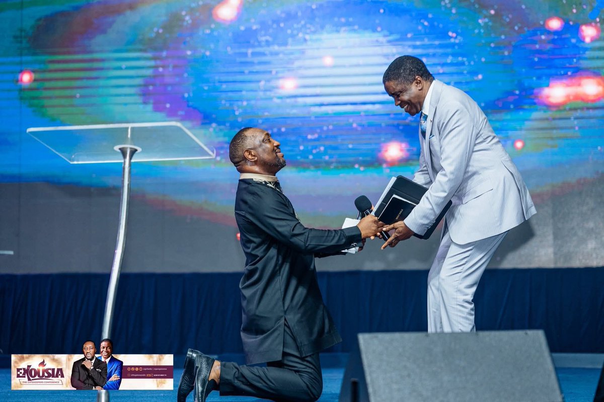 PICTURE THAT SPEAKS VOLUMES:

There are Pastors with empty buildings every Sunday morning that won't even kneel down for a father or a mentor.

This is Pastor George Izunwa kneeling down for a man who is not even his father or a known mentor of his.

Respect fathers anywhere you