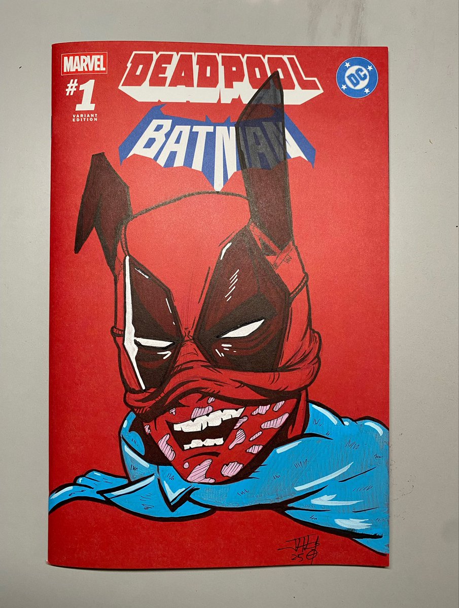 Available 
DM if interested 
#deadpool #batman #deadpoolbatman #marvel #dc #comics #sketchcover #blankcover #crossover
