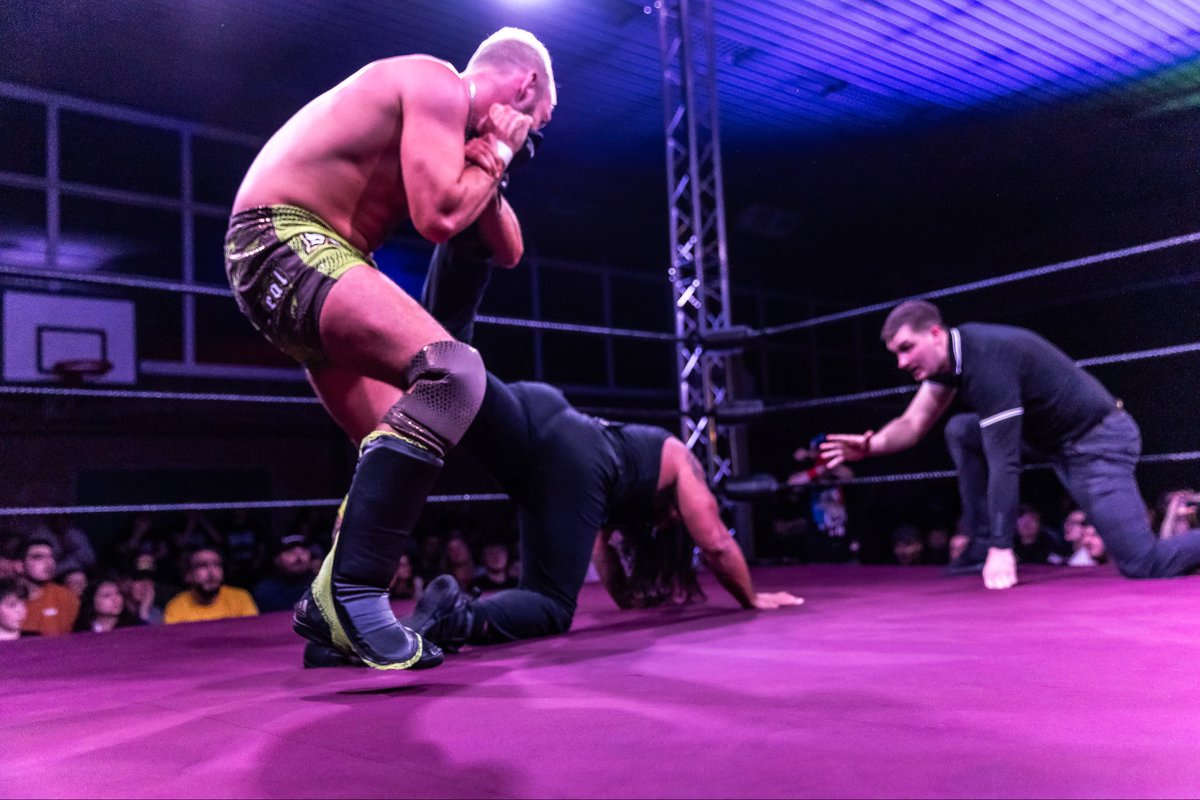 🗯️ BAD ZONE | MAIN EVENT 🗯️

🏆 CACC SUPREME CHAMPIONSHIP MATCH 🏆

CONNOR MILLS VS JOSEPH FENECH JR. ©

📷 <a href="/oceshots/">Océane, like Ocean with a E 💙📸</a>