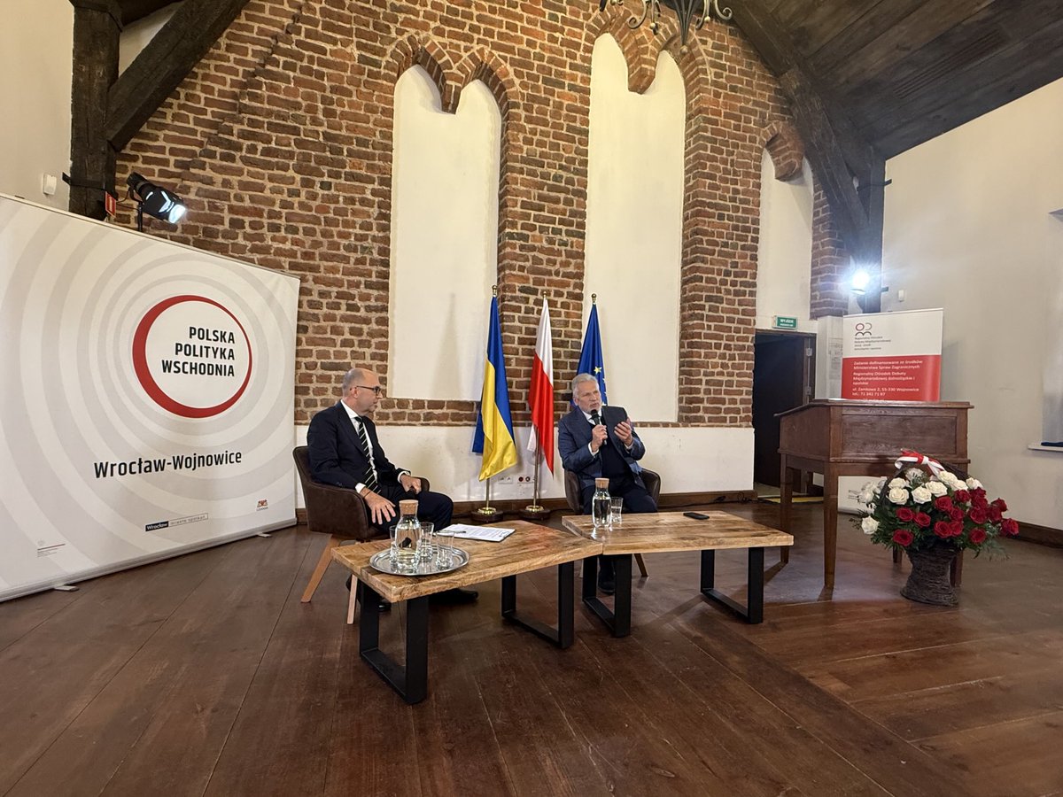 Rozpoczynamy dyskusję pt. „20 lat polskiej polityki wschodniej” we Wrocławiu, w ramach dorocznej konferencji zorganizowanej przez ⁦<a href="/KolegiumWroclaw/">KEW</a>
