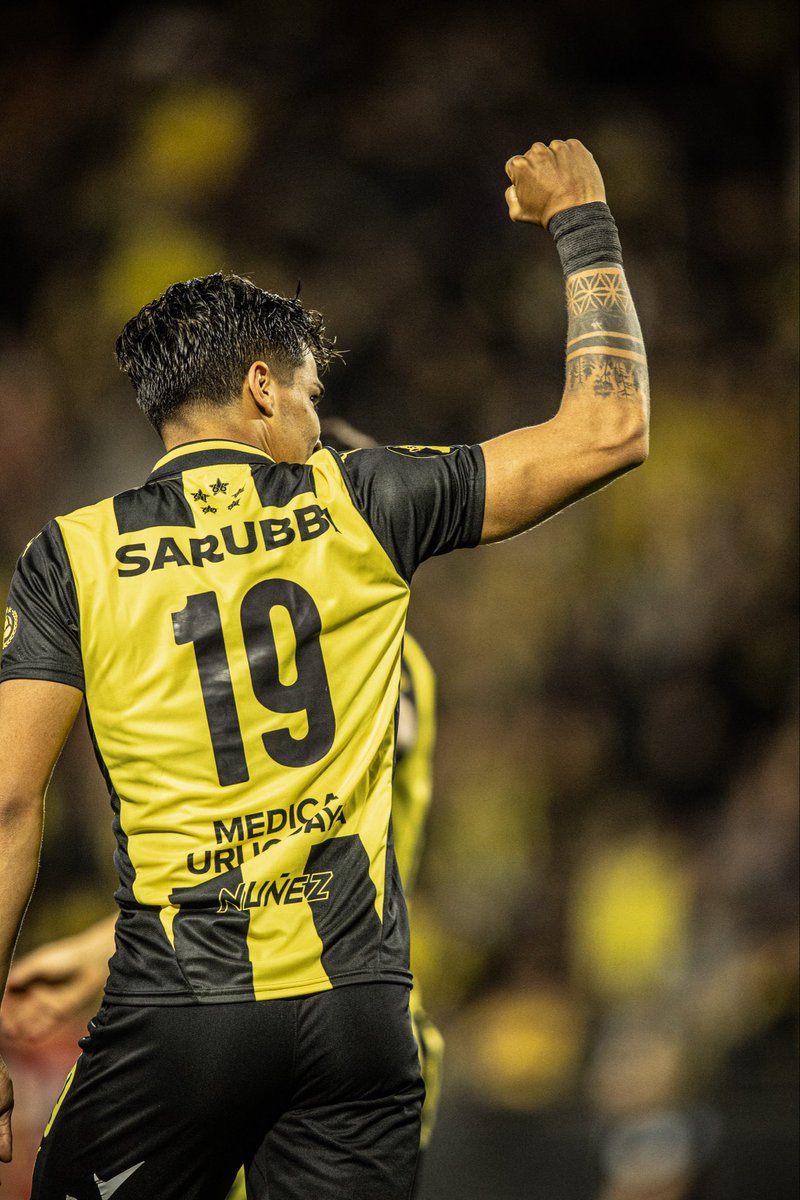 3 puntos importantísimos en nuestra casa!!

Todavía queda mucho y tenemos que estar todos juntos para poder conseguir el objetivo que tenemos! Gracias por acompañarnos una vez más como siempre! 

VAMOS PEÑAROL! @oficialcap 🌗