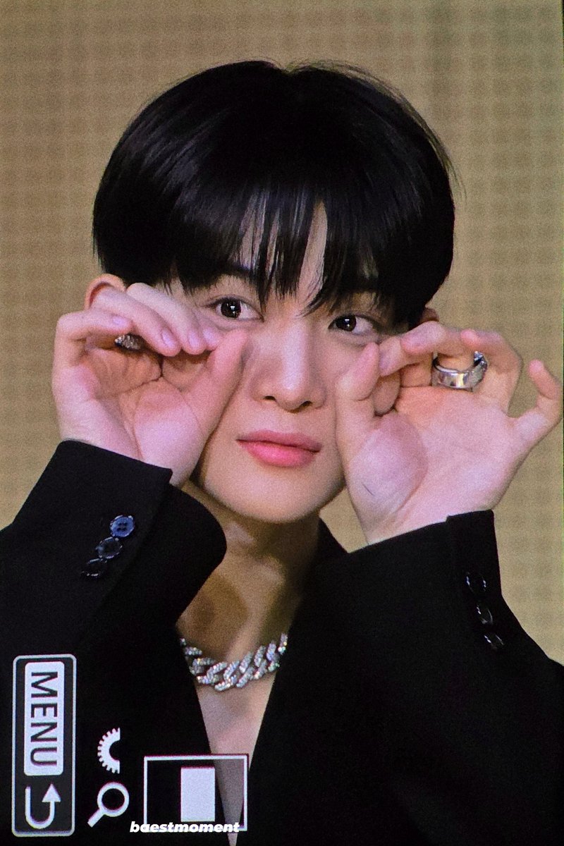 rerouteb's tweet image. 정말 다컸어..
                                      아직아닌데용!