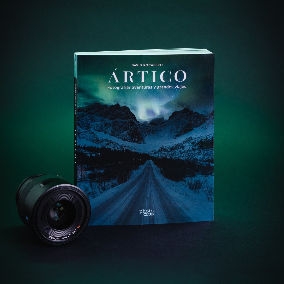 PhotoClub tweet media