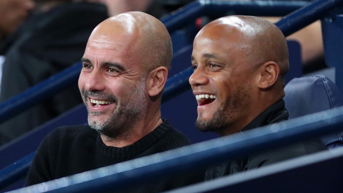 iMiaSanMia's tweet image. With the quick contract extension, Bayern bosses wanted to anticipate any potential interest from Manchester City in Vincent Kompany. There were concerns that City might turn their attention to their former captain and lure him back to the club as Pep Guardiola&apos;s successor when…