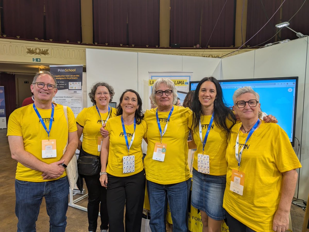 #LudoviaBE

Ça fait plaisir de retrouver (une partie) de la team <a href="/AftrnTice/">Association des Formateurs TICE</a> 🥰