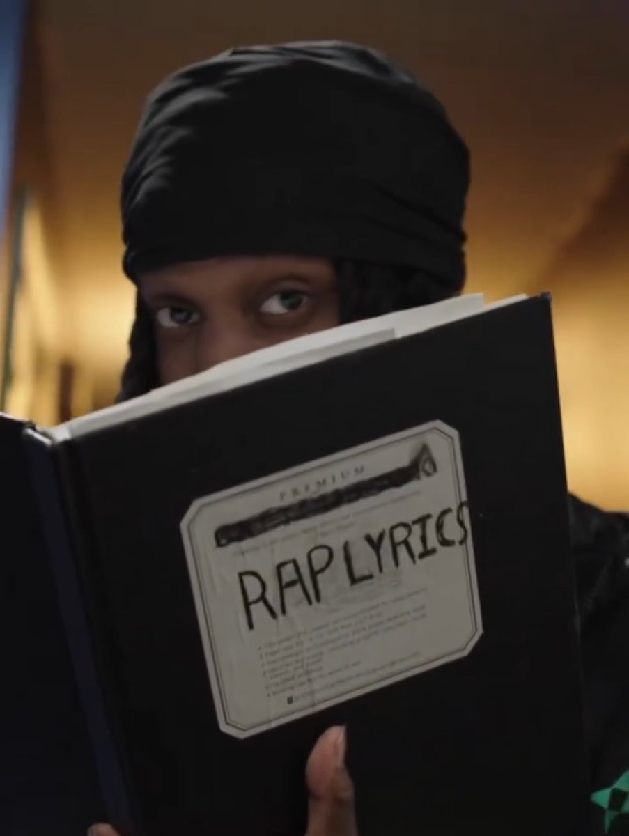 I adore how you break the 4th wall here 🤣😭 so damn hilarious omfg