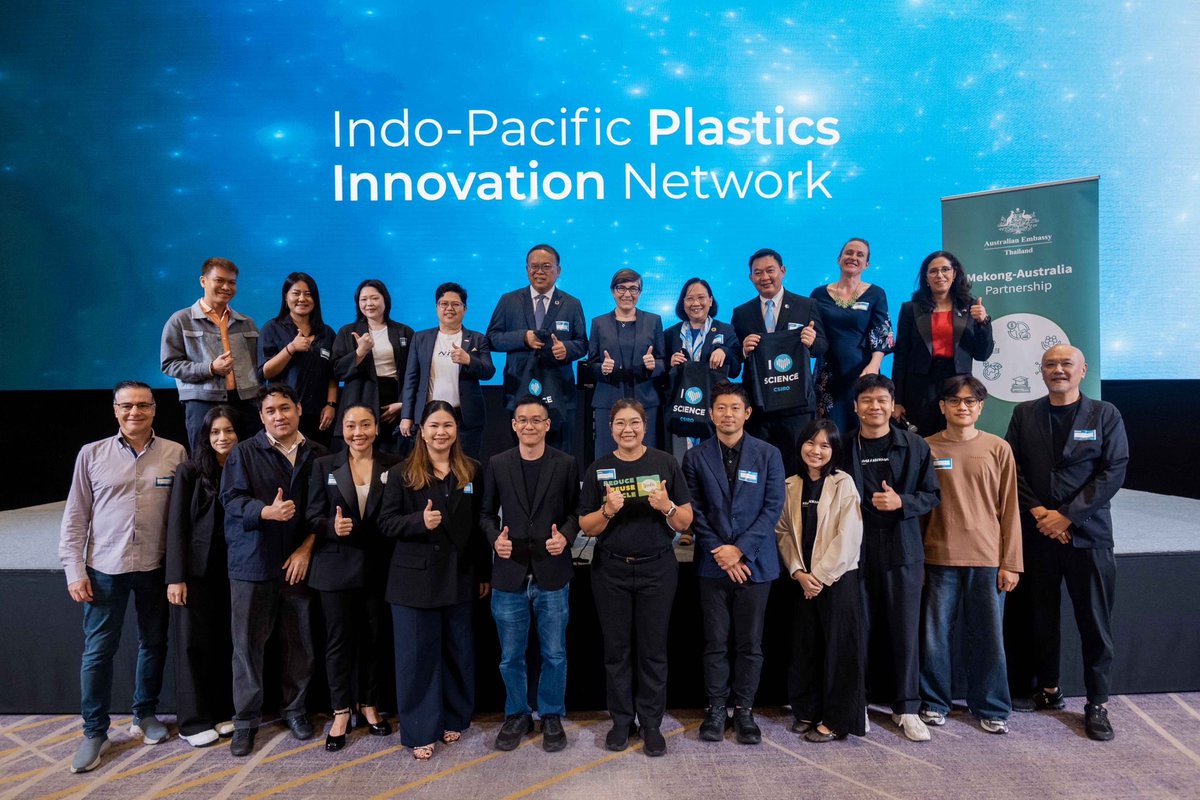 AusAmbBKK's tweet photo. Inspiring pitches from 8🇹🇭🇱🇦 start-ups tackling plastic waste across the Mekong, turning challenges into circular economy solutions.

🇦🇺 is proud to support @CSIRO #IPPIN Demo Day through #MekongAustraliaPartnership, connecting science, policy &amp; business for a sustainable future. https://t.co/2KWGZEUDhY