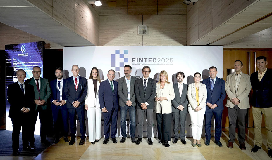 🏭 <a href="/AndaluciaJunta/">Junta de Andalucía</a> subraya la transición energética y digital como palancas de transformación de la industria en #Andalucía.

💻 <a href="/ParadelaJSr/">Jorge Paradela</a> inaugura #EINTEC25 en Huelva, que se convierte en epicentro de las tendencias en digitalización industrial.

➡️ opgob.es/mqn5u ✅
