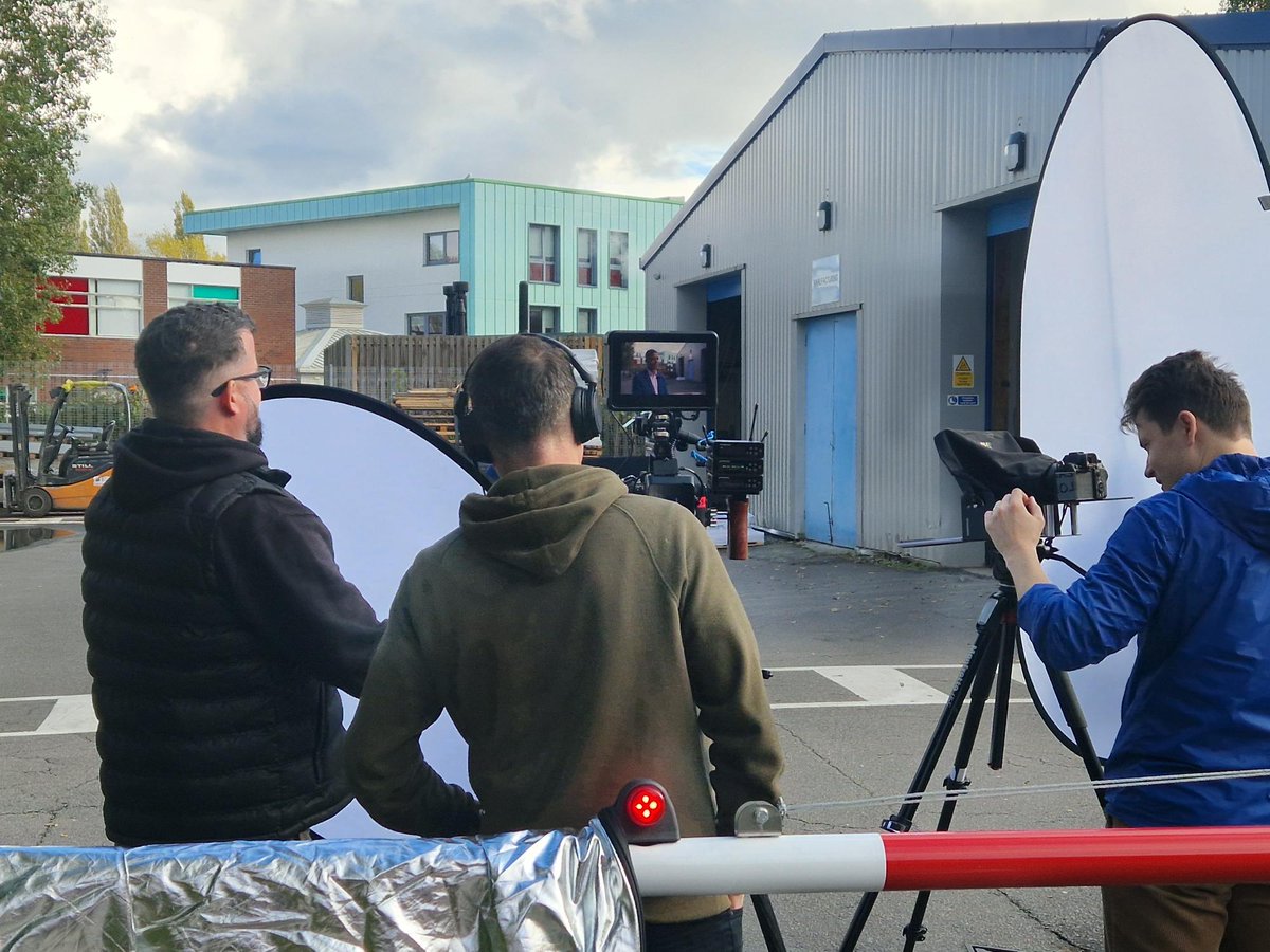 Farrat Isolevel tweet media