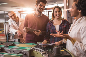 Prepare students for the future of work. Hanover’s latest blog shares 3 data-driven steps to build stronger, future-ready CTE programs. hubs.ly/Q03P9Vmw0